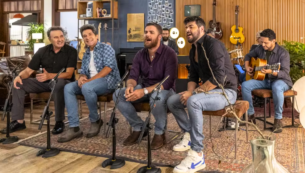 Paraná, da dupla com Chico Rey, surpreende com voz potente