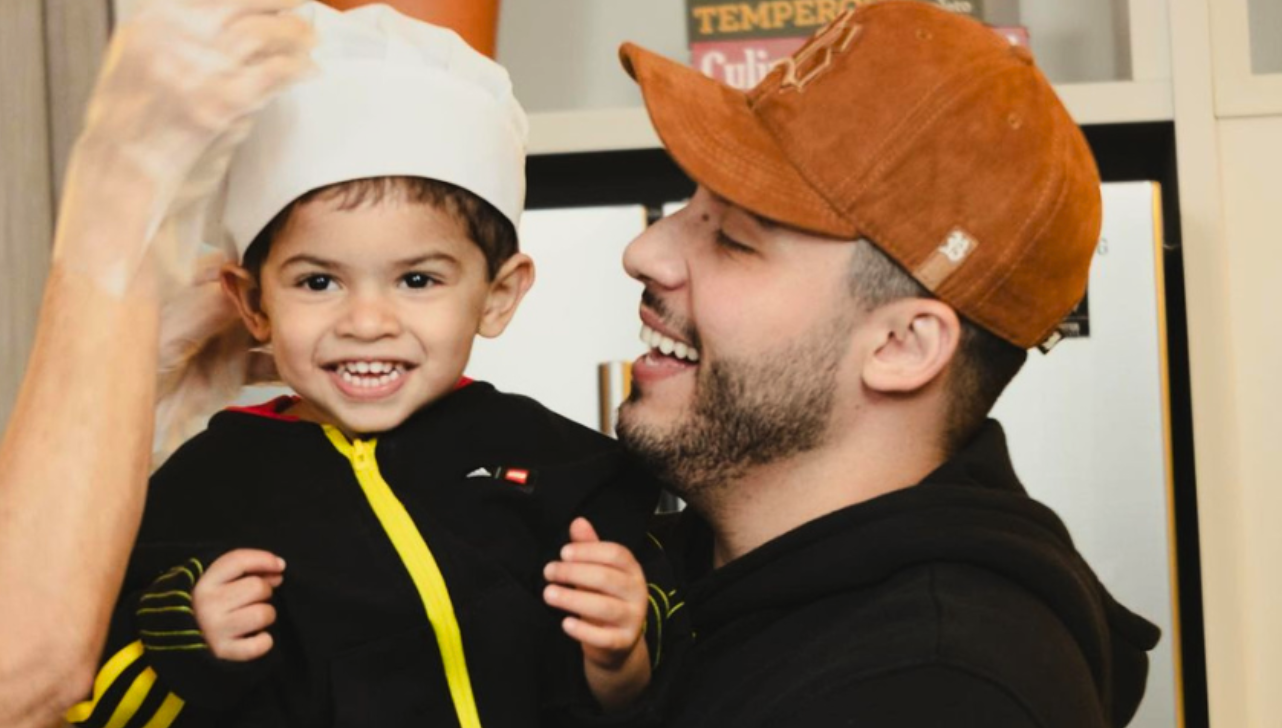 Após disputa com mãe de Marília Mendonça, Murilo Huff ganha